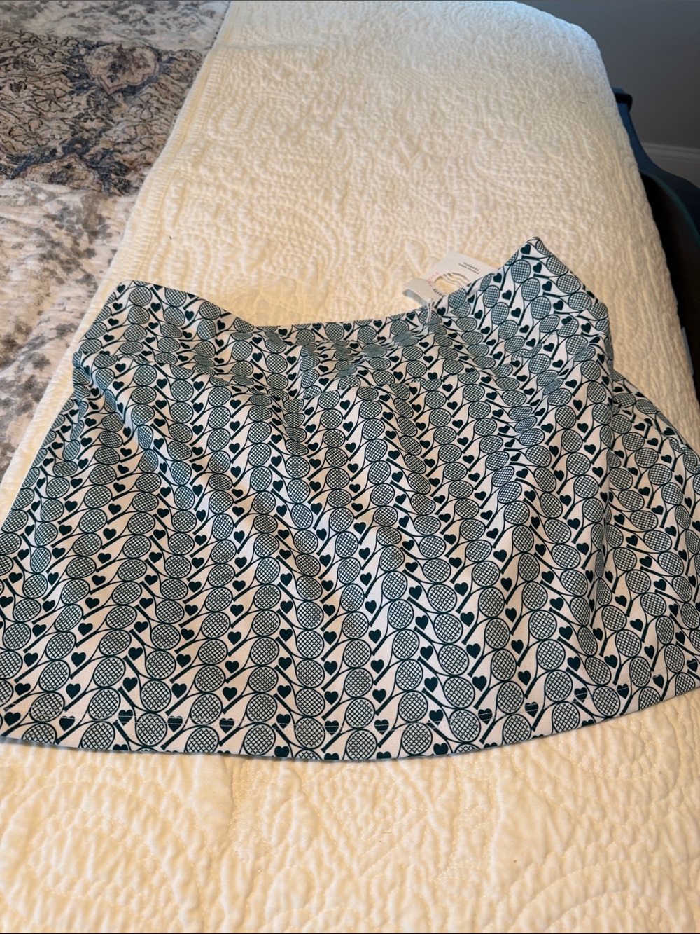 Anthropologie White  skort with Green Retro Tennis Print size large NWT